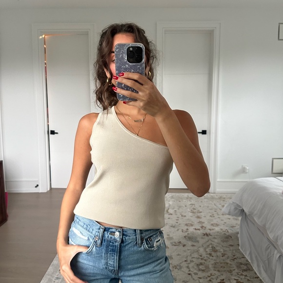 Karen Millen one shoulder top - Picture 2 of 4